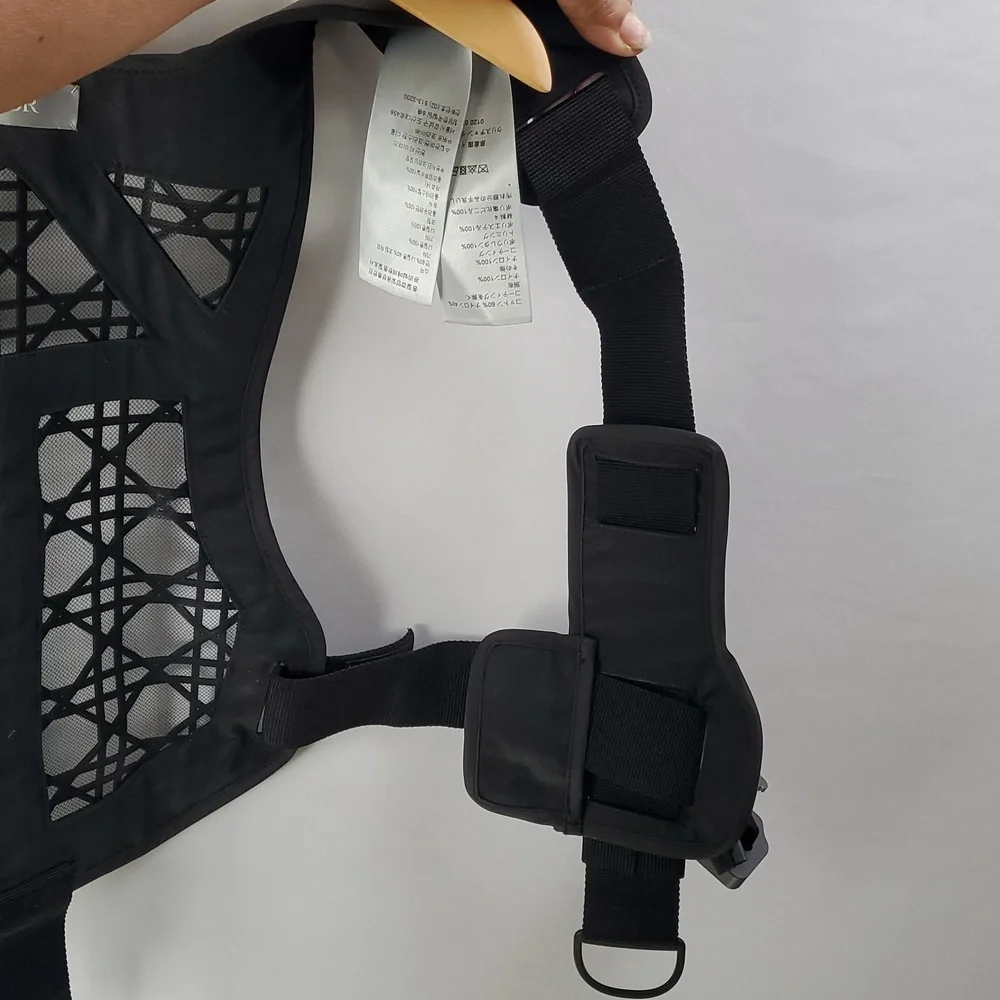 Dior Designer 2019 Black Tactical Harness Vest Sz S Luxury Streetwear - Picture 13 of 14
